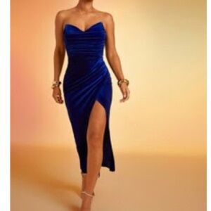 Elegant Blue Strapless Dress